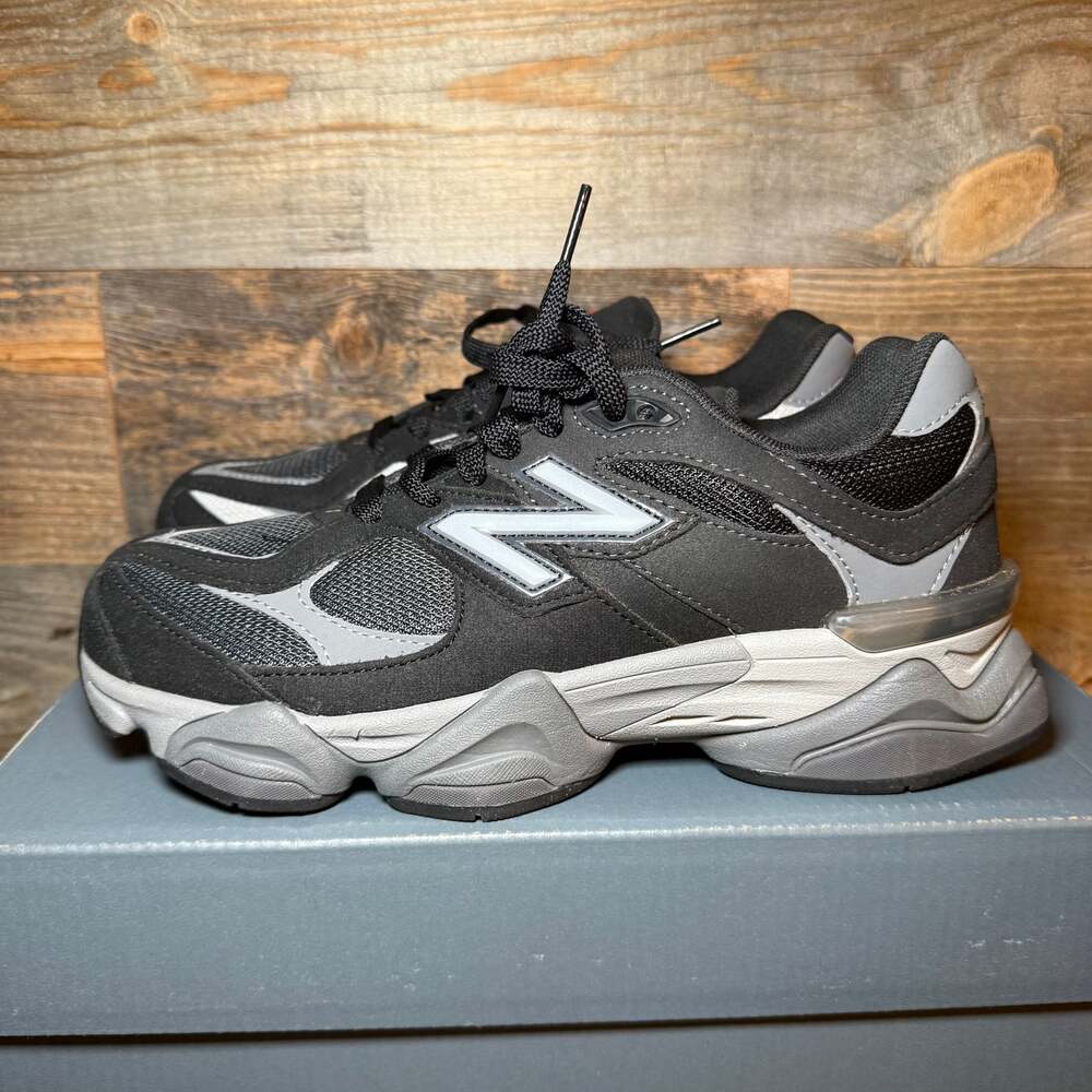 New Balance 9060 Castle Rock Sneakers Women's 8.5